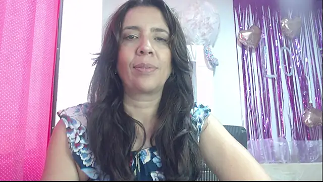Snapshot of Victoria_meester chatting on February 23, 2025, 3:29 pm Victoria meester online show from February 23, 2025, 3:29 pm