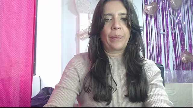 Snapshot of Victoria_meester chatting on February 23, 2025, 9:26 pm Victoria meester online show from February 23, 2025, 9:26 pm