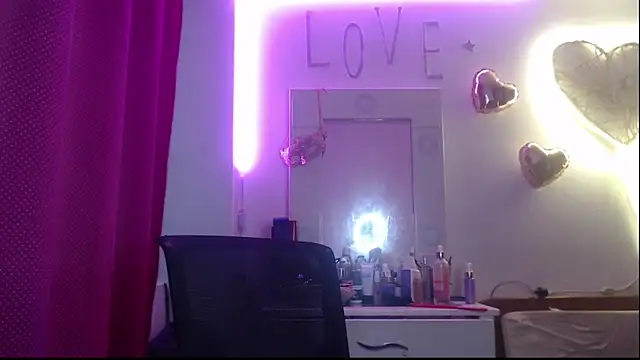 Snapshot of Victoria_meester chatting on February 24, 2025, 10:36 pm Victoria meester online show from February 24, 2025, 10:36 pm