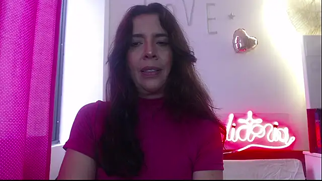 Snapshot of Victoria_meester chatting on March 3, 2025, 2:48 pm Victoria meester online show from March 3, 2025, 2:48 pm