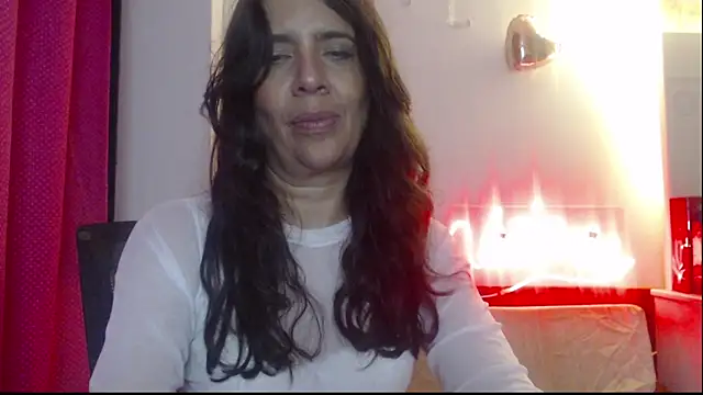 Snapshot of Victoria_meester chatting on March 9, 2025, 12:21 am Victoria meester online show from March 9, 2025, 12:21 am