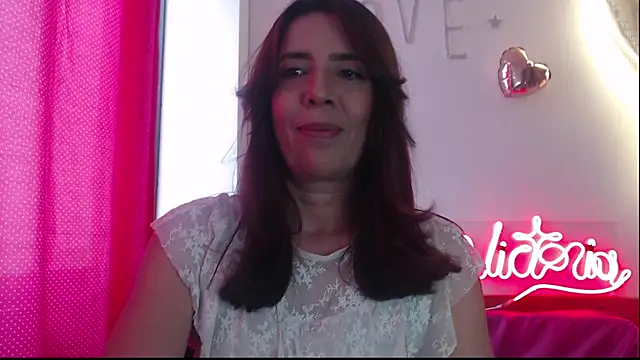 Snapshot of Victoria_meester chatting on March 21, 2025, 4:07 pm Victoria meester online show from March 21, 2025, 4:07 pm