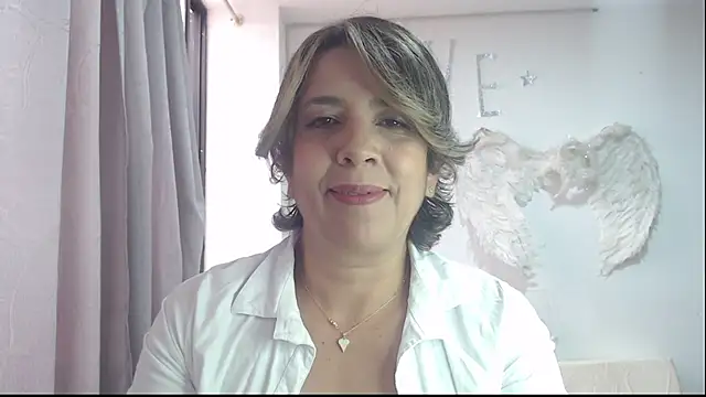 Snapshot of Victoria_meester chatting on September 17, 2025, 1:35 pm Victoria meester online show from September 17, 2025, 1:35 pm