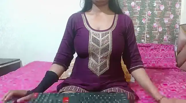 nikitahot3 online show from March 12, 2025, 1:25 am