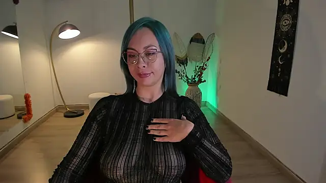 Snapshot of Kat_Art chatting on February 22, 2025, 2:39 am Kat Art online show from February 22, 2025, 2:39 am