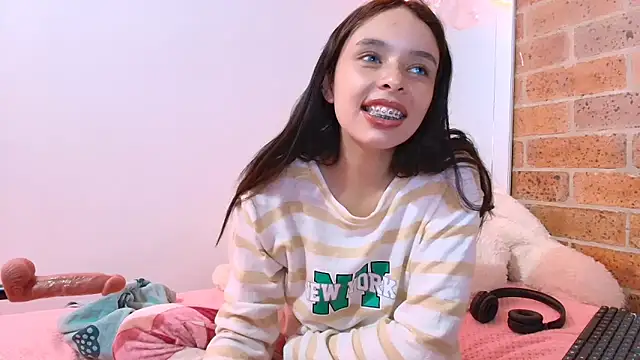 Snapshot of Trini_69 chatting on January 23, 2025, 7:00 am Trini 69 online show from January 23, 2025, 7:00 am