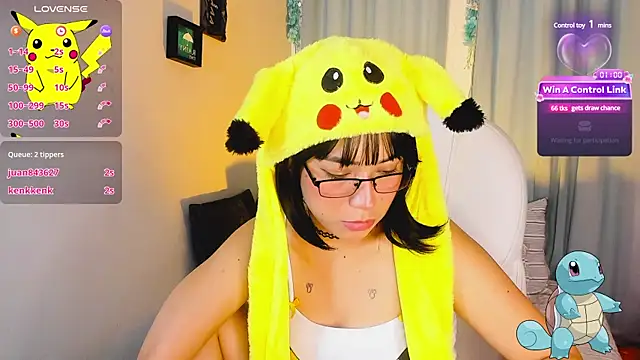 Snapshot of CoralineRicce_ chatting on December 30, 2024, 8:10 am CoralineRicce online show from December 30, 2024, 8:10 am