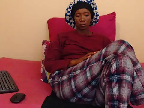 NikkiDickSavage online show from January 18, 2025, 7:26 pm