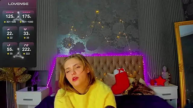 Snapshot of DellaRowe chatting on January 7, 2025, 7:17 pm DellaRowe online show from January 7, 2025, 7:17 pm