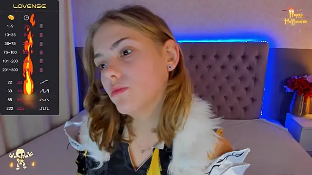 Snapshot of DellaRowe chatting on November 2, 2025, 6:38 am DellaRowe online show from November 2, 2025, 6:38 am