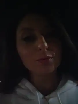 angel eyees online show from November 25, 2025, 7:47 pm