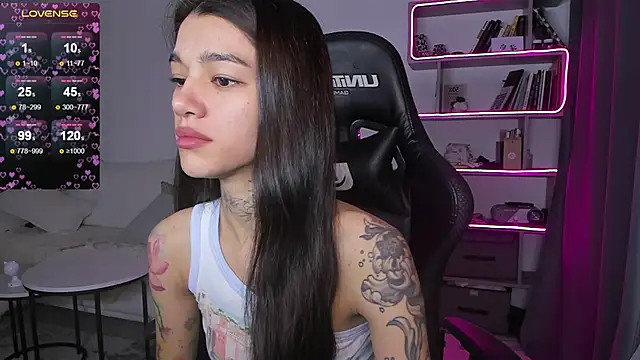 vinkitinkii online show from January 1, 2025, 6:15 am