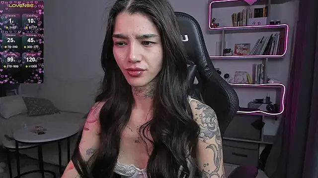 vinkitinkii online show from March 4, 2025, 6:47 am