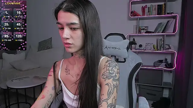 vinkitinkii online show from March 20, 2025, 9:15 am