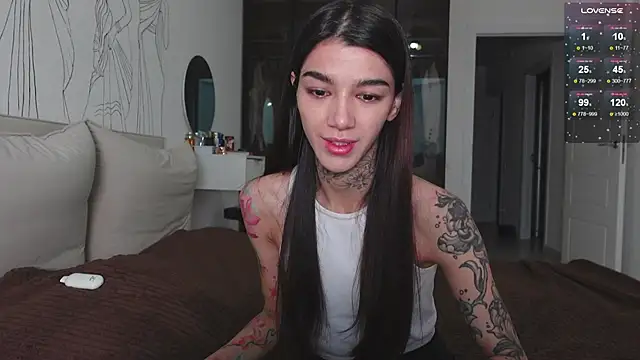 vinkitinkii online show from November 1, 2025, 7:10 am