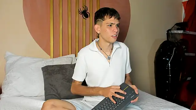 Jasson smit online show from October 23, 2025, 1:43 pm