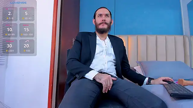 jeanpiere  online show from October 15, 2025, 8:09 pm