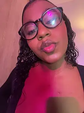 charlotteeruss online show from July 9, 2026, 8:24 pm