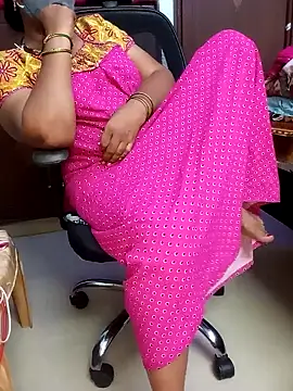 yours-kavaya online show from November 1, 2025, 4:09 pm