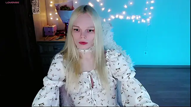 Emily Nyaffee online show from March 14, 2025, 7:12 pm