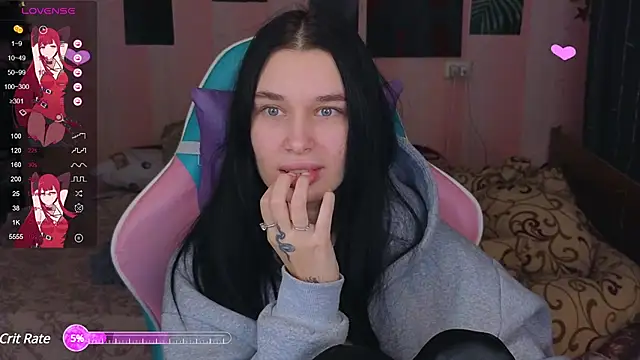 Amanda Tender online show from December 10, 2024, 9:33 pm