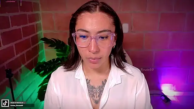 Snapshot of emma_rouse69 chatting on November 14, 2025, 5:00 pm emma rouse69 online show from November 14, 2025, 5:00 pm