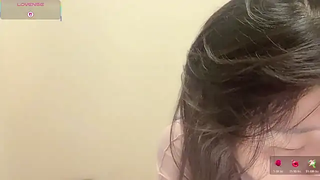 A-xena online show from December 20, 2025, 3:13 am