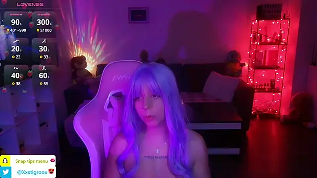 PetiteAngel666 online show from February 8, 2025, 4:14 am