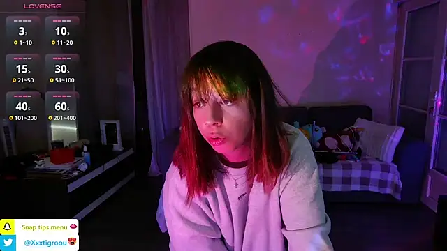 PetiteAngel666 online show from March 19, 2025, 8:22 pm