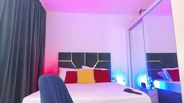 AllisonSweets online show from July 13, 2026, 11:24 am