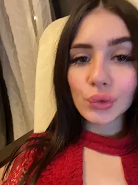 Snapshot of SofiaLaLight chatting on December 19, 2024, 6:01 pm SofiaLaLight online show from December 19, 2024, 6:01 pm