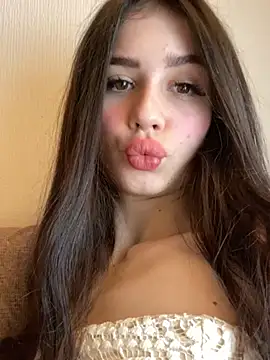 Snapshot of SofiaLaLight chatting on February 7, 2025, 4:27 am SofiaLaLight online show from February 7, 2025, 4:27 am