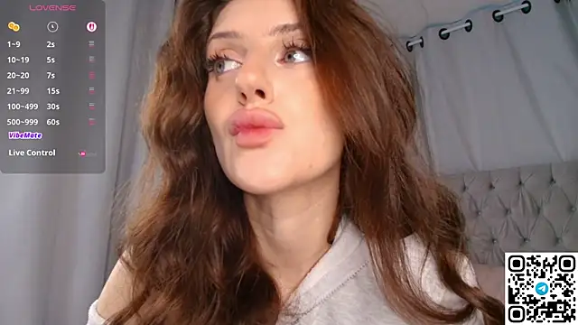 Snapshot of Skinny_Alice chatting on May 30, 2026, 11:07 am Skinny Alice online show from May 30, 2026, 11:07 am