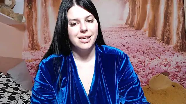 Annatrybebetter online show from January 7, 2026, 9:39 pm