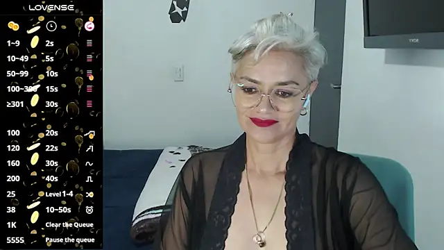 Snapshot of scarlett_paris22 chatting on March 5, 2025, 2:46 am scarlett paris22 online show from March 5, 2025, 2:46 am