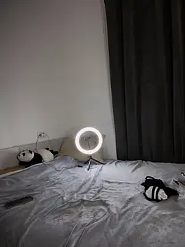 Ella Charm online show from October 12, 2025, 4:17 pm