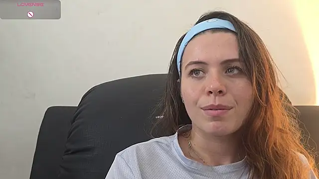 irinasweet27 online show from October 2, 2025, 1:23 am