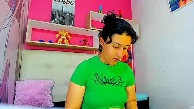 AngelaLinaresx69 online show from January 8, 2025, 3:08 am