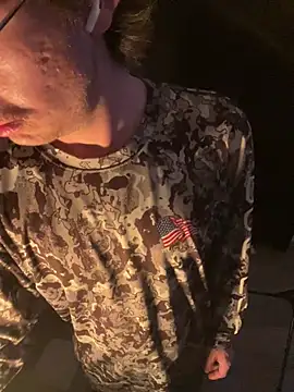 Snapshot of demonslayerr999 chatting on February 23, 2025, 8:17 am demonslayerr999 online show from February 23, 2025, 8:17 am