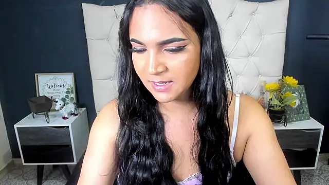 Snapshot of Andrys_ chatting on February 17, 2025, 7:31 pm Andrys online show from February 17, 2025, 7:31 pm