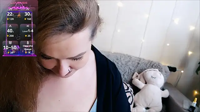 tia meow online show from March 25, 2026, 1:28 pm