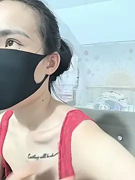 I AM NOT A SLUT online show from May 25, 2026, 3:45 am