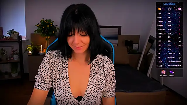  Kelly   online show from October 22, 2025, 6:02 am