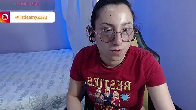 Snapshot of little__amy_ chatting on February 6, 2025, 4:14 pm little amy online show from February 6, 2025, 4:14 pm