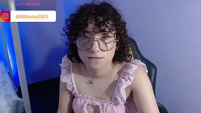Snapshot of little__amy_ chatting on February 15, 2025, 2:58 am little amy online show from February 15, 2025, 2:58 am