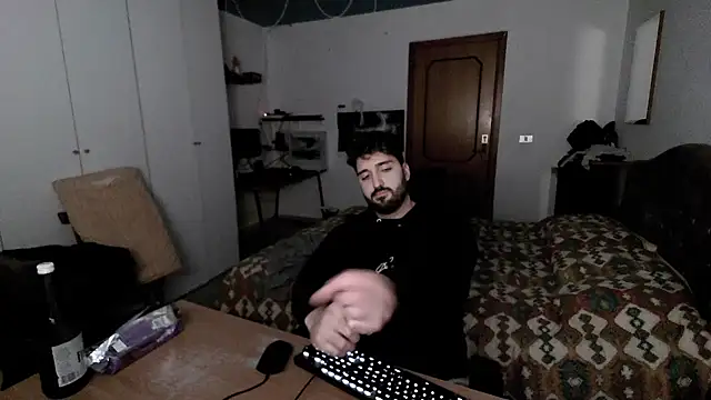 Snapshot of Alexox02 chatting on January 29, 2025, 7:00 pm Alexox02 online show from January 29, 2025, 7:00 pm