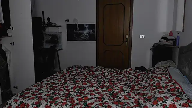 Snapshot of Alexox02 chatting on October 18, 2025, 4:52 pm Alexox02 online show from October 18, 2025, 4:52 pm