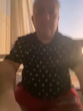 Snapshot of Russirayu chatting on September 12, 2025, 5:40 am Russirayu online show from September 12, 2025, 5:40 am