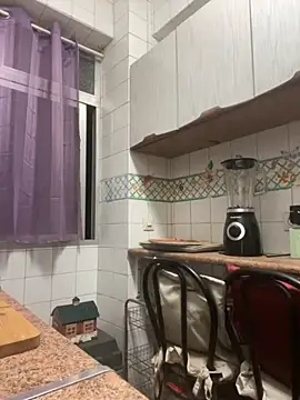 Snapshot of Russirayu chatting on October 31, 2025, 7:48 pm Russirayu online show from October 31, 2025, 7:48 pm