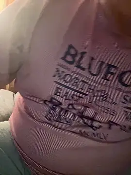 Snapshot of Russirayu chatting on March 1, 2026, 11:07 pm Russirayu online show from March 1, 2026, 11:07 pm